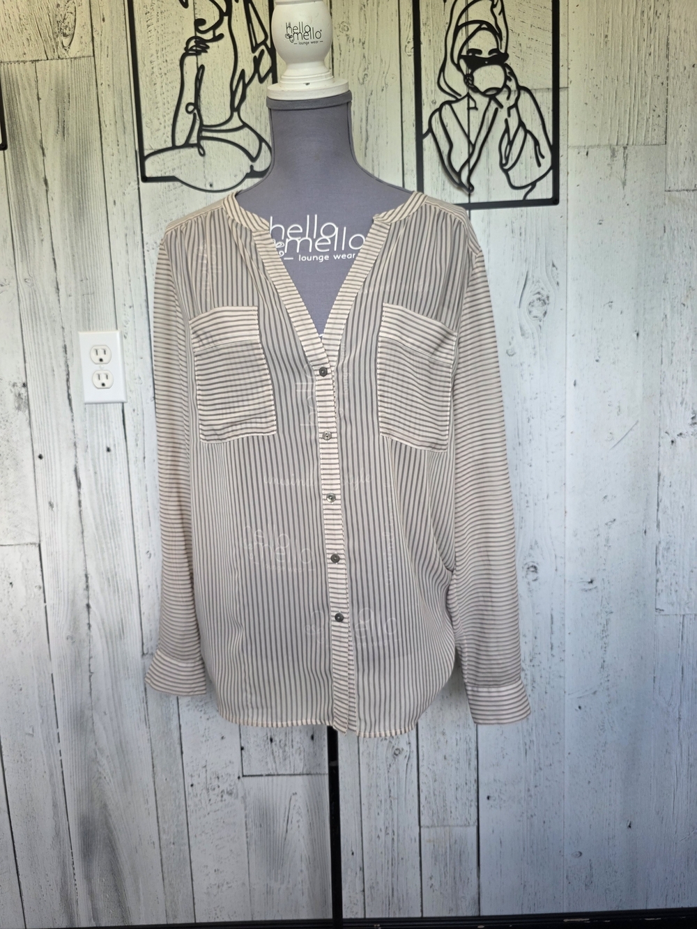 Olsen Beige Striped Roll Tab Sleeve Blouse | Size Medium
